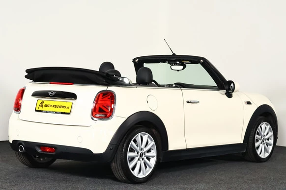 MINI Cooper Cabrio - Afbeelding 2 van 25