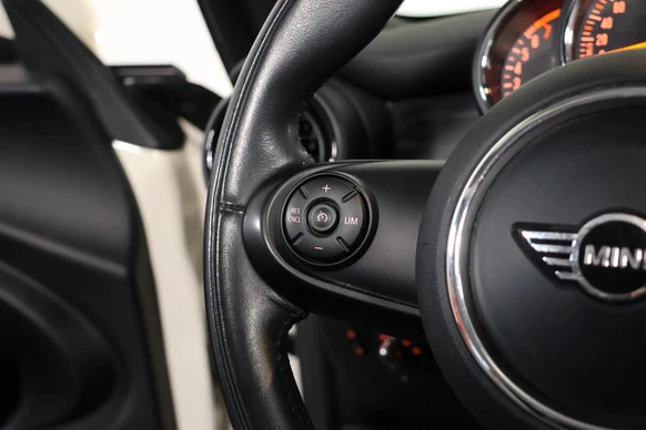 MINI Cooper Cabrio - Afbeelding 13 van 25