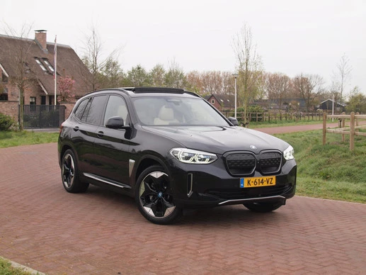 BMW iX3 - Afbeelding 1 van 30