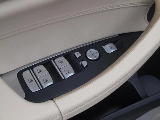 BMW iX3 - Afbeelding 28 van 30