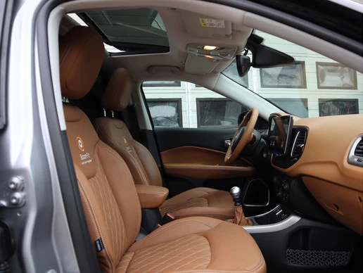 Jeep Compass - Afbeelding 12 van 25