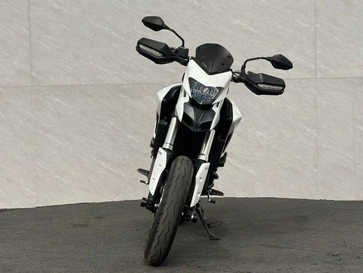 Ducati Hypermotard - Afbeelding 7 van 16