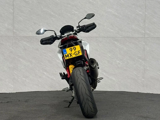 Ducati Hypermotard - Afbeelding 8 van 16