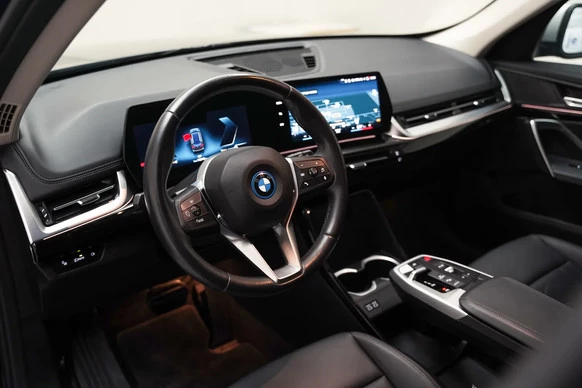 BMW iX1 - Afbeelding 13 van 30