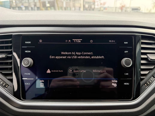 Volkswagen T-Roc - Afbeelding 14 van 21