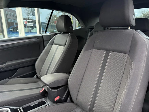 Volkswagen T-Roc - Afbeelding 17 van 21