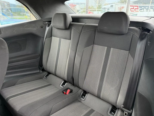 Volkswagen T-Roc - Afbeelding 18 van 21