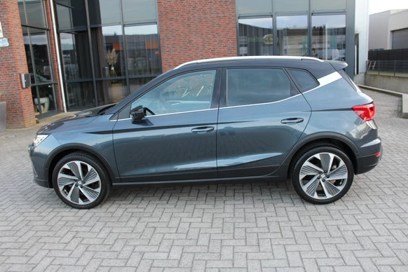 SEAT Arona - Afbeelding 2 van 24