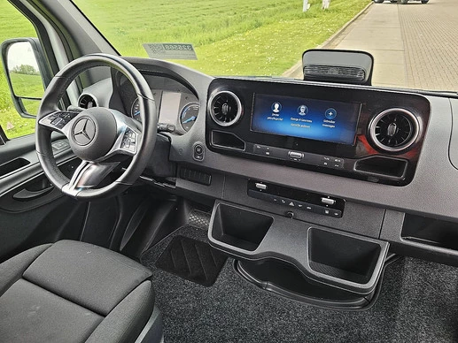 Mercedes-Benz eSprinter - Afbeelding 8 van 15