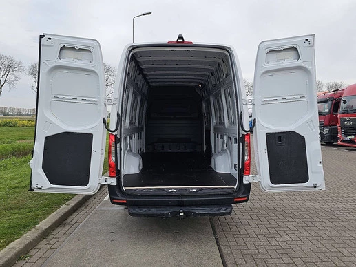 Mercedes-Benz Sprinter - Afbeelding 12 van 17