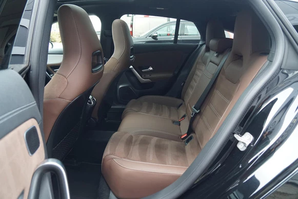 Mercedes-Benz CLA - Afbeelding 17 van 30