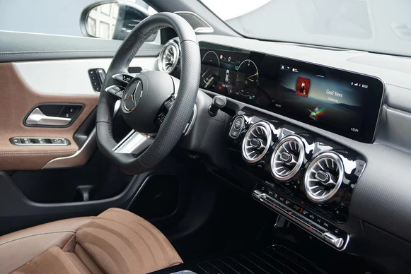 Mercedes-Benz CLA - Afbeelding 25 van 30
