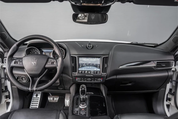 Maserati Levante - Afbeelding 2 van 30
