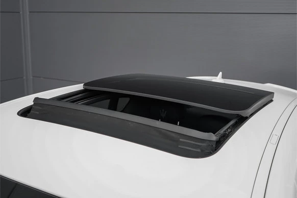 Maserati Levante - Afbeelding 20 van 30