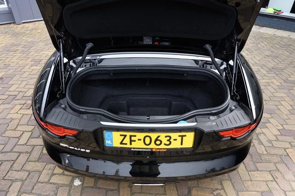 Jaguar F-Type - Afbeelding 24 van 30