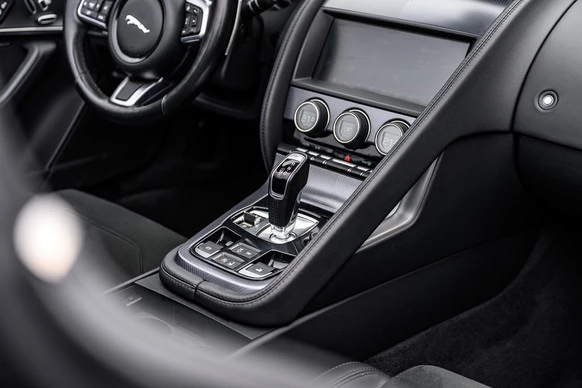 Jaguar F-Type - Afbeelding 26 van 30