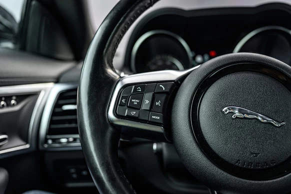 Jaguar F-Type - Afbeelding 28 van 30