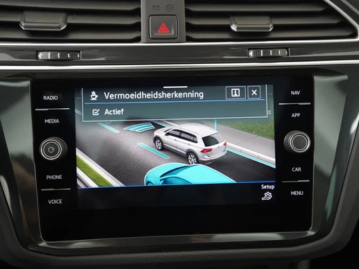 Volkswagen Tiguan - Afbeelding 24 van 30