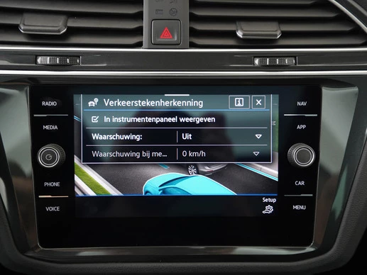 Volkswagen Tiguan - Afbeelding 27 van 30