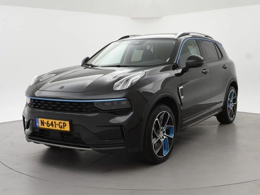 Lynk & Co 01