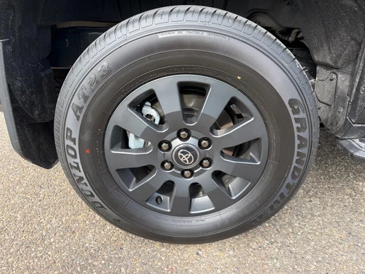 Toyota Land Cruiser - Afbeelding 8 van 21
