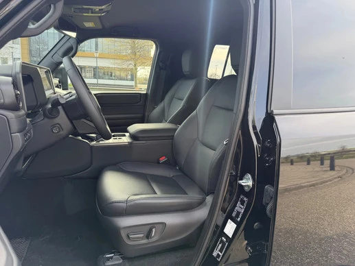 Toyota Land Cruiser - Afbeelding 10 van 21