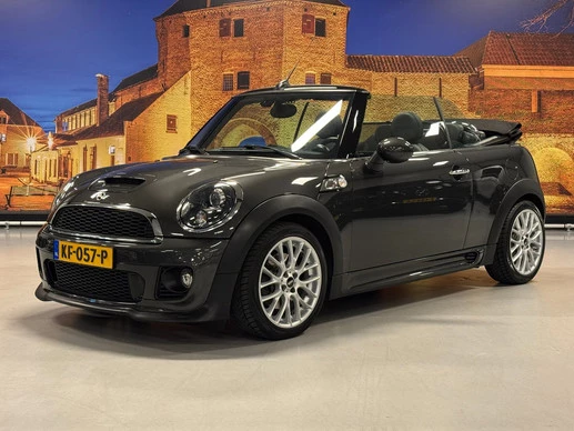 MINI Cooper S Cabrio - Afbeelding 1 van 30