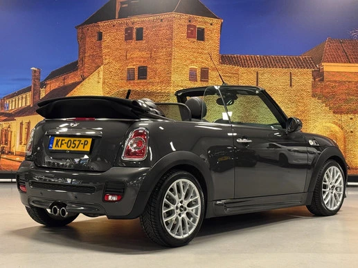 MINI Cooper S Cabrio - Afbeelding 2 van 30