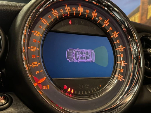 MINI Cooper S Cabrio - Afbeelding 28 van 30