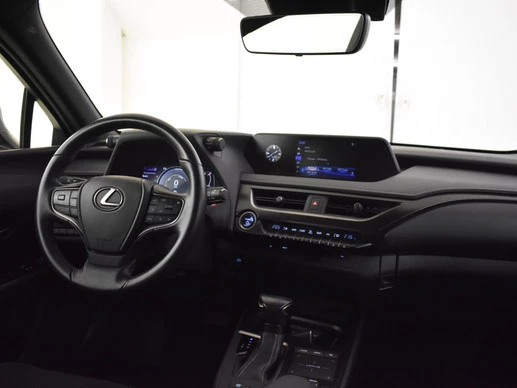 Lexus UX - Afbeelding 3 van 27