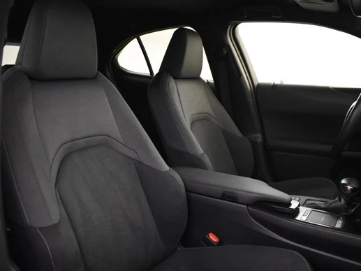 Lexus UX - Afbeelding 4 van 27
