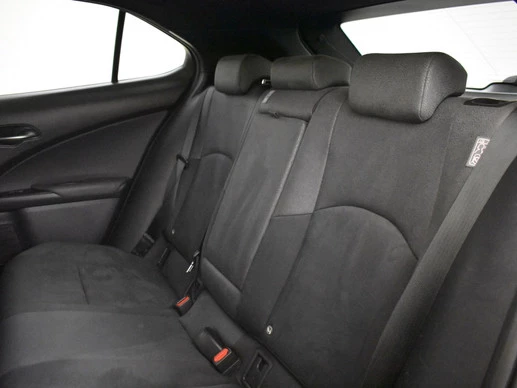 Lexus UX - Afbeelding 9 van 27