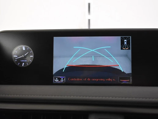 Lexus UX - Afbeelding 18 van 27