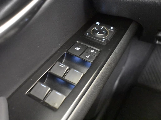 Lexus UX - Afbeelding 22 van 27