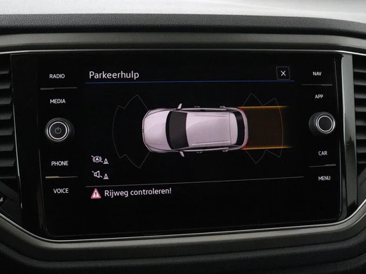 Volkswagen T-Roc - Afbeelding 13 van 30