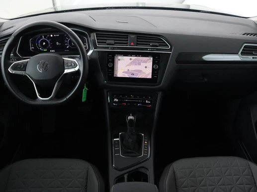 Volkswagen Tiguan - Afbeelding 8 van 30