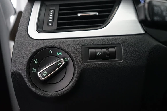 Škoda Rapid - Afbeelding 16 van 30