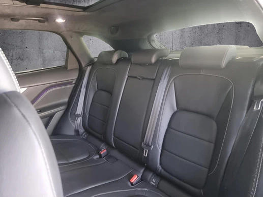 Jaguar F-PACE - Afbeelding 13 van 30