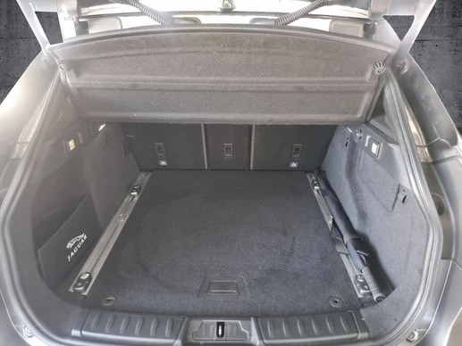 Jaguar F-PACE - Afbeelding 20 van 30