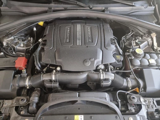 Jaguar F-PACE - Afbeelding 22 van 30