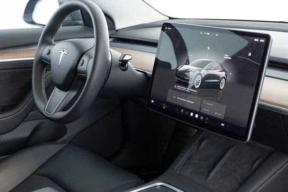 Tesla Model 3 - Afbeelding 3 van 30