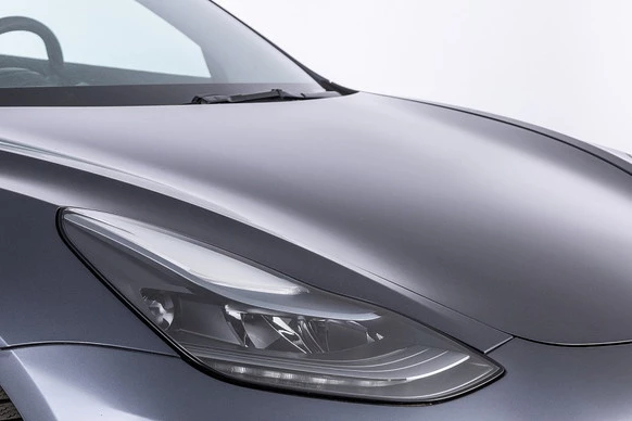 Tesla Model 3 - Afbeelding 29 van 30