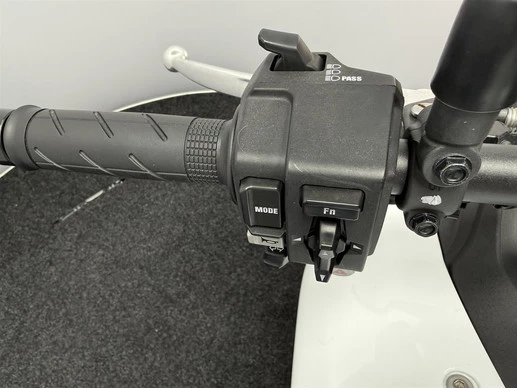 Honda XL 750 - Afbeelding 18 van 19