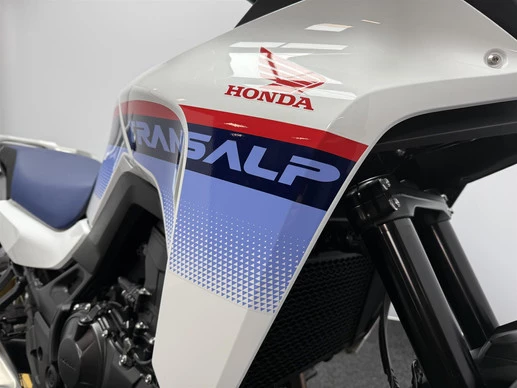 Honda XL 750 - Afbeelding 19 van 19