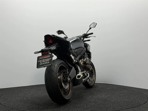 Honda CB 650 - Afbeelding 14 van 17