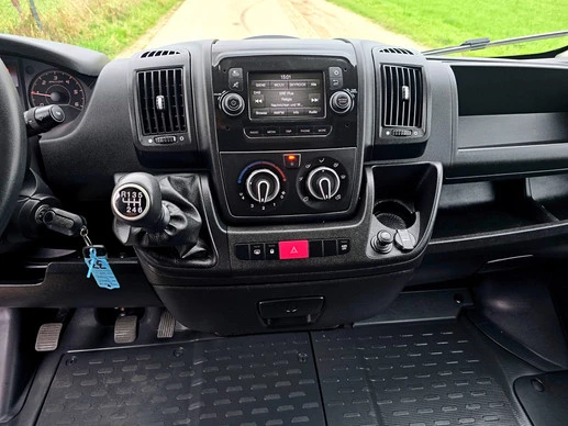 Peugeot Boxer - Afbeelding 16 van 30