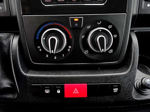 Peugeot Boxer - Afbeelding 17 van 30