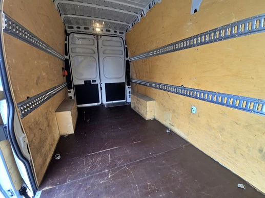 Peugeot Boxer - Afbeelding 28 van 30