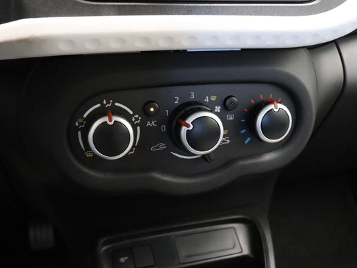 Renault Twingo - Afbeelding 28 van 30