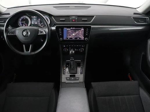 Škoda Superb - Afbeelding 9 van 30